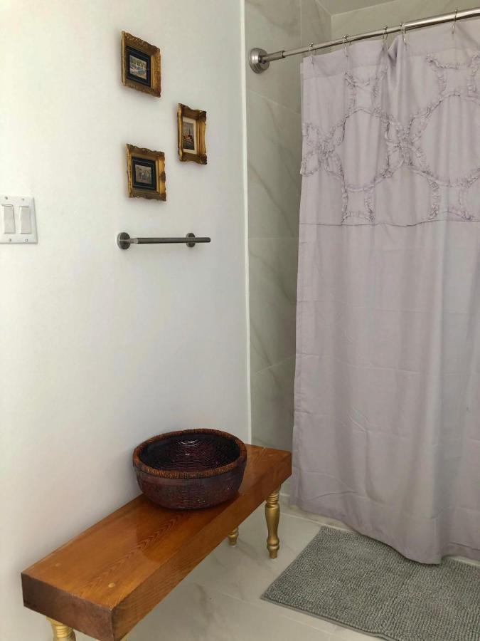 Private Suite Mins From Mia Free Parking Miami Buitenkant foto