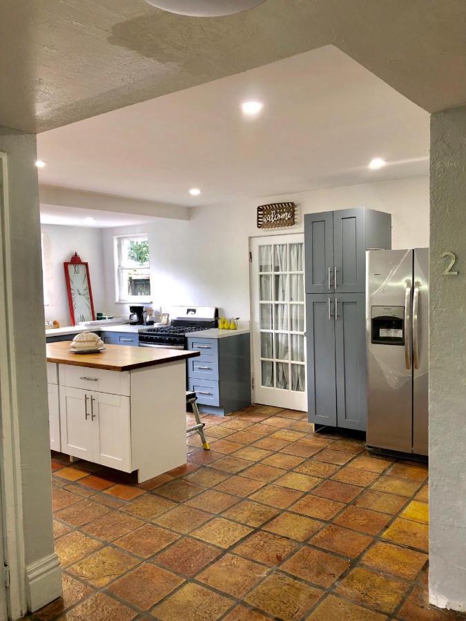 Private Suite Mins From Mia Free Parking Miami Buitenkant foto